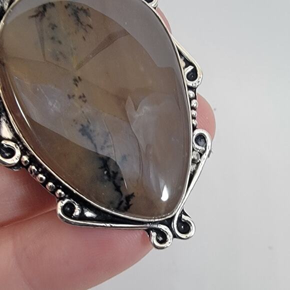 Handmade Silver Pendant with Dendritic Agate and Red Garnets in Bezel Setting - Picture 6 of 10